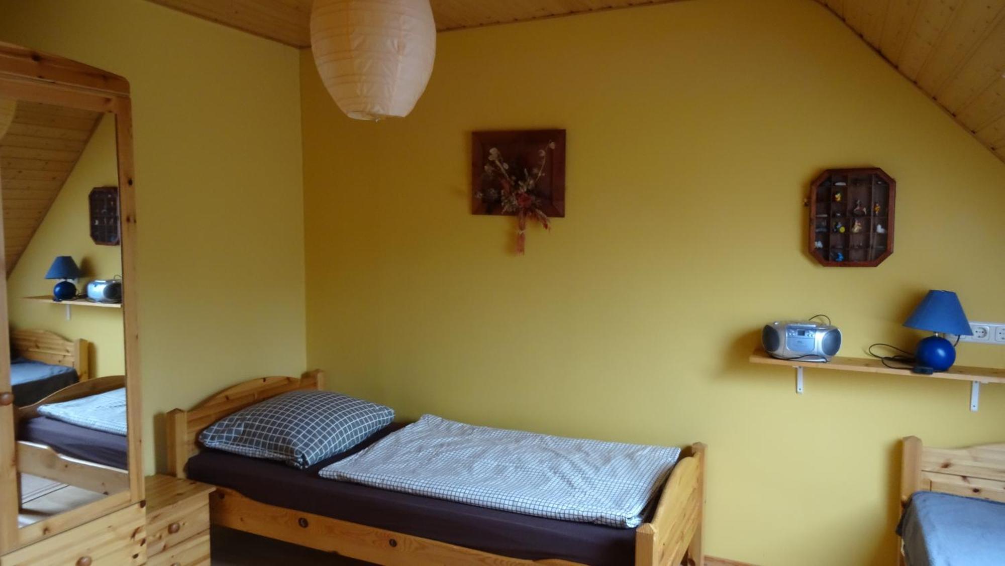Ferienhaus Im Urigen Garten Bzw Eulenhaus Zingst Dış mekan fotoğraf